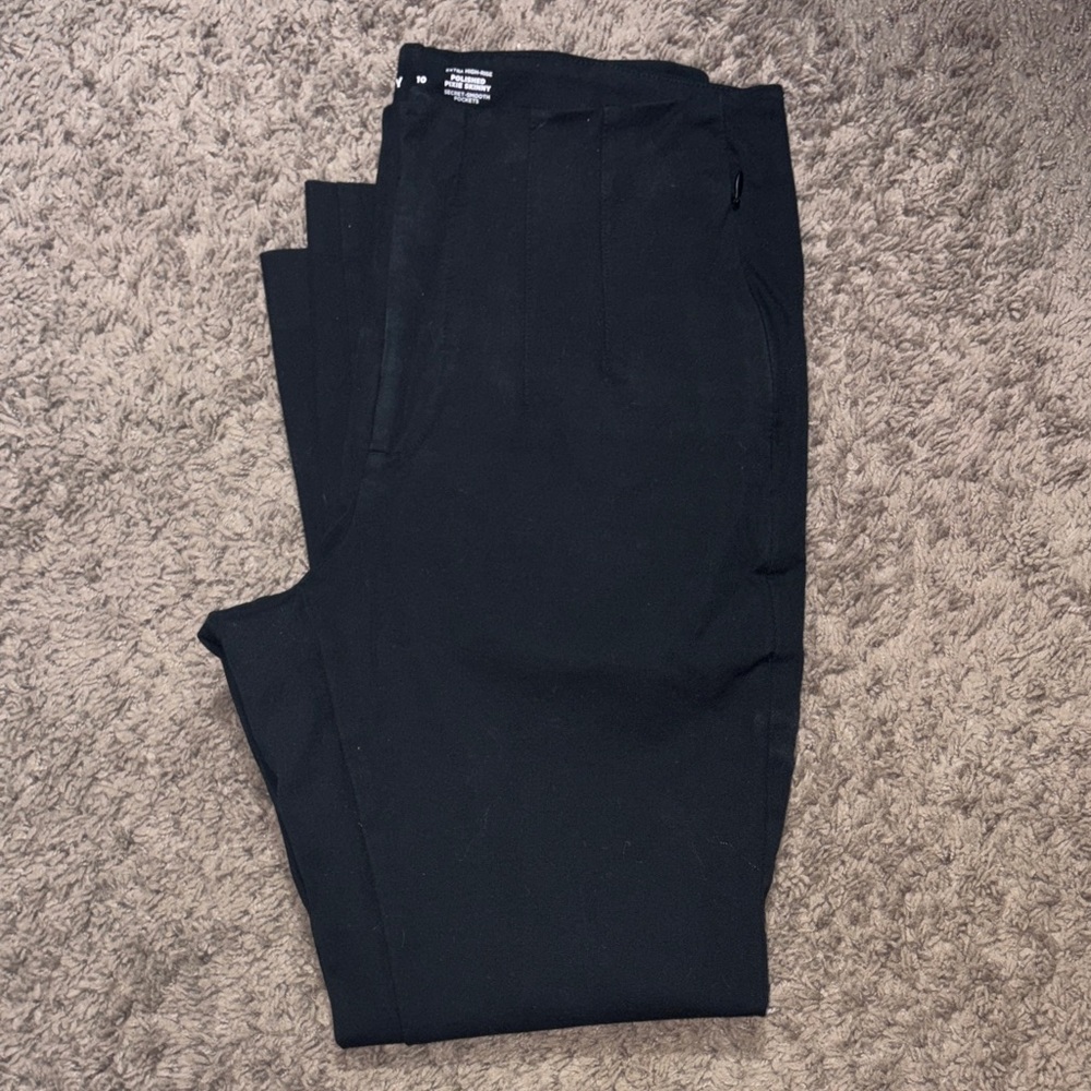 Old Navy Black Polish Skinny Pixie Pants